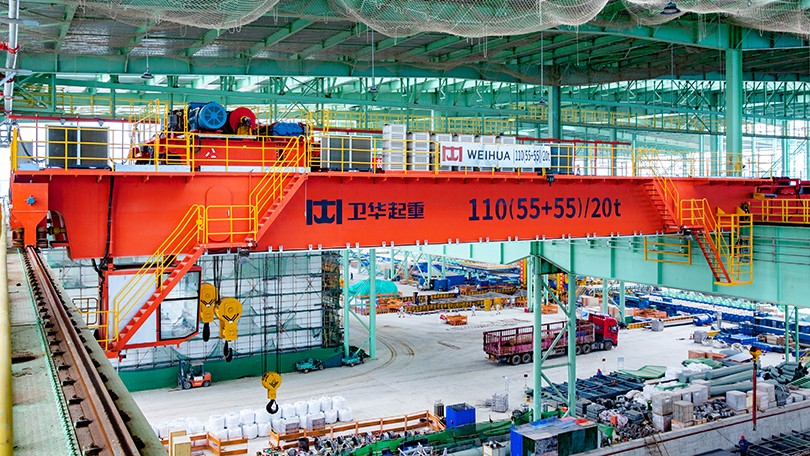 熊猫体育110t超高温板坯搬运起重机.jpg
